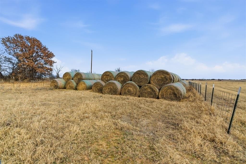 146.27 acres in Comanche County - photo 32