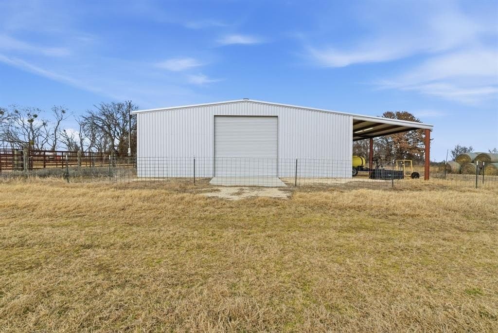 146.27 acres in Comanche County - photo 3