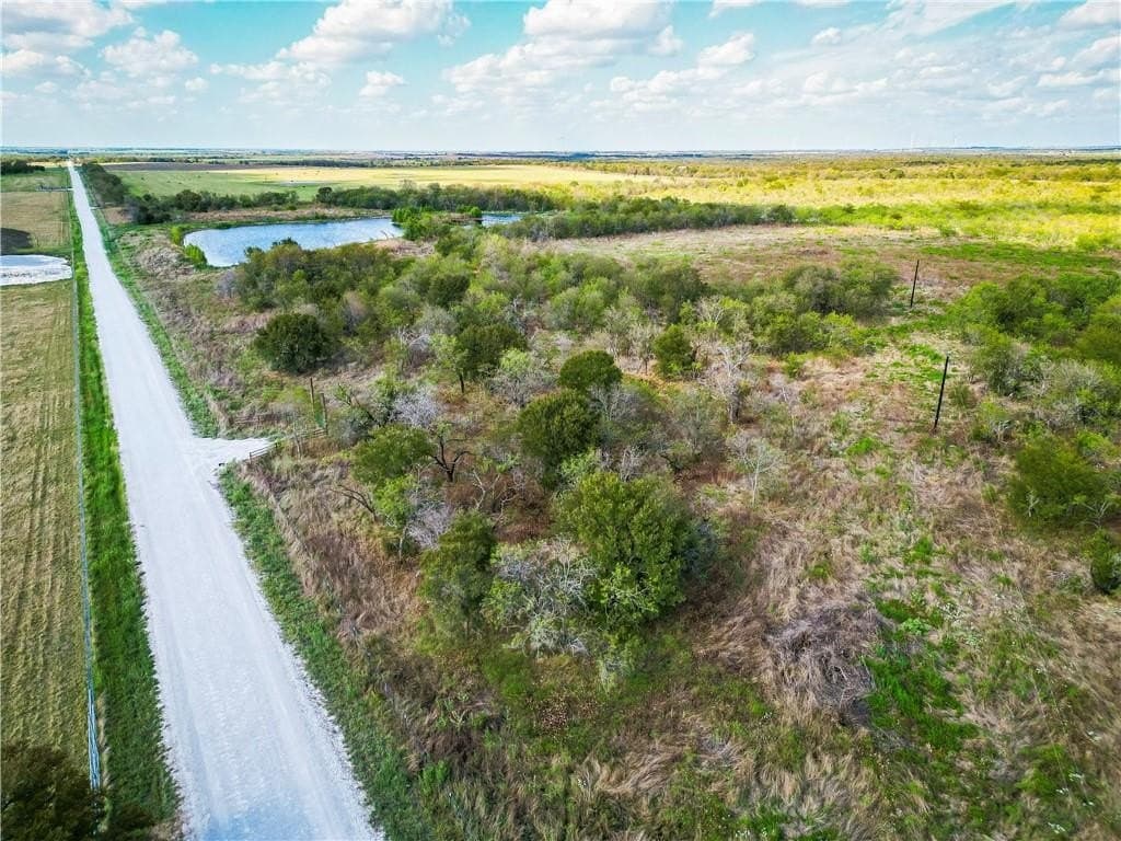 85 acres in McLennan County - photo 2
