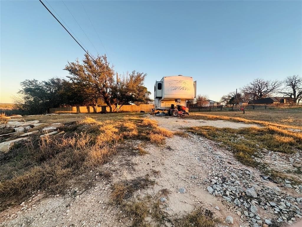 3.27 acres in Hood County - photo 4