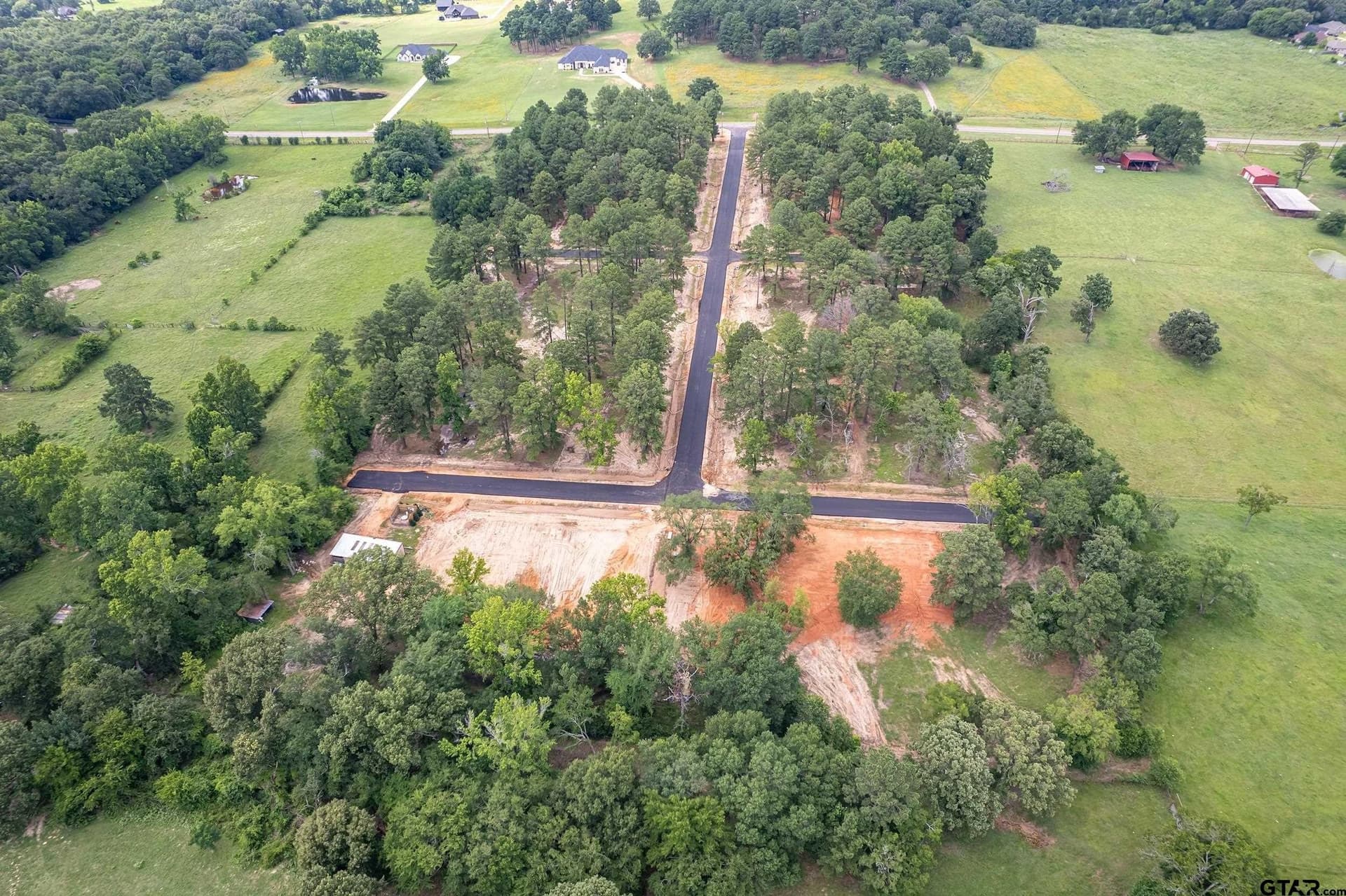 0.26 acres in Smith County - photo 8