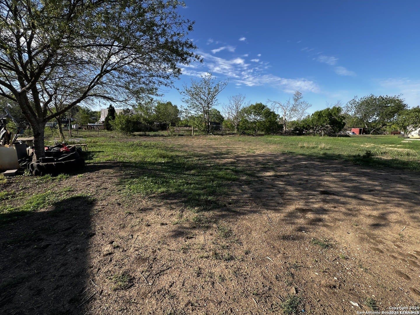0.17 acres in Atascosa County - photo 2