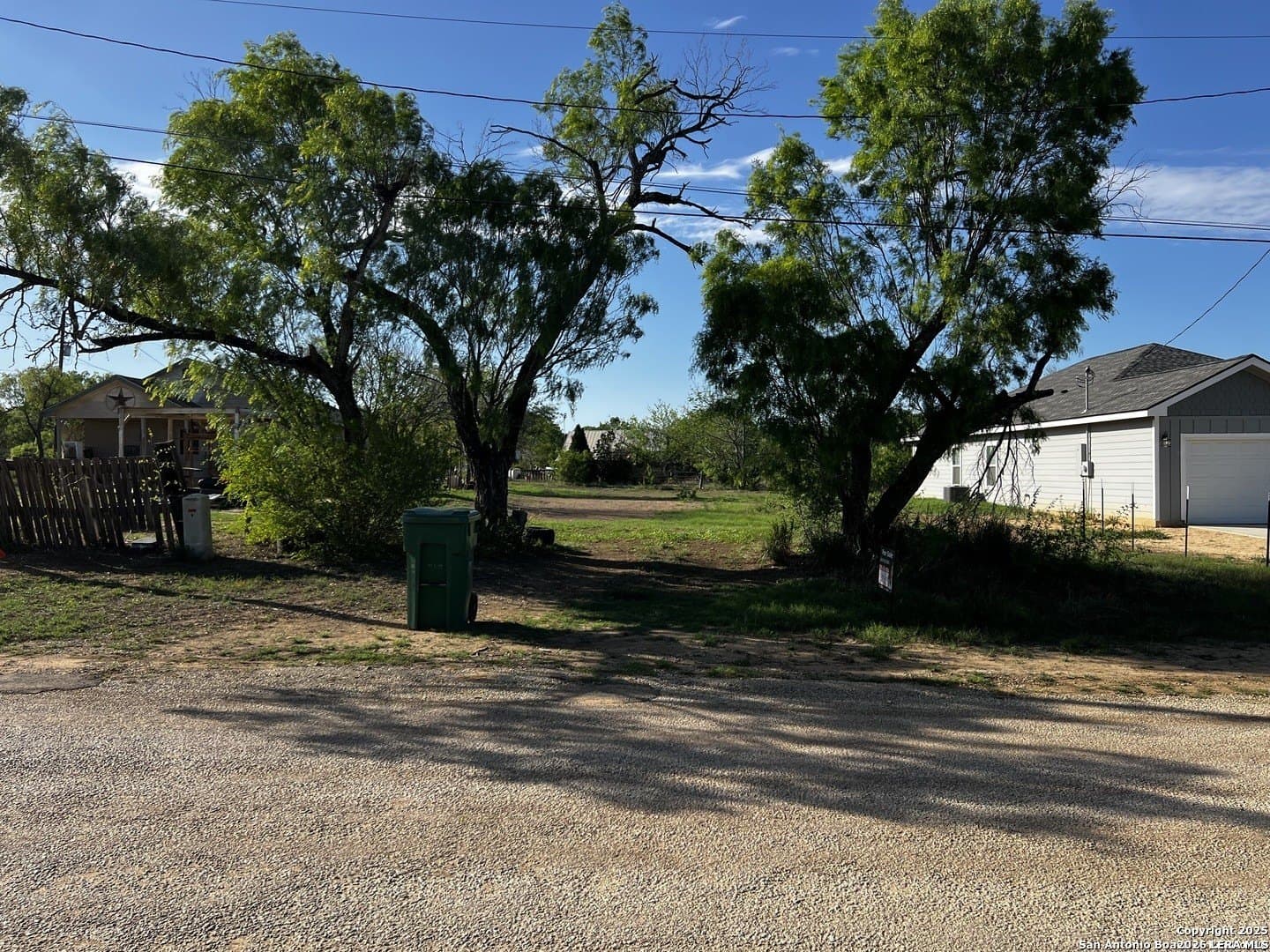 0.17 acres in Atascosa County - photo 5