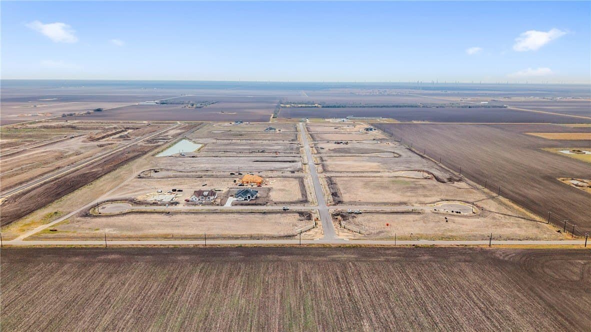 14.18 acres in Nueces County - photo 4