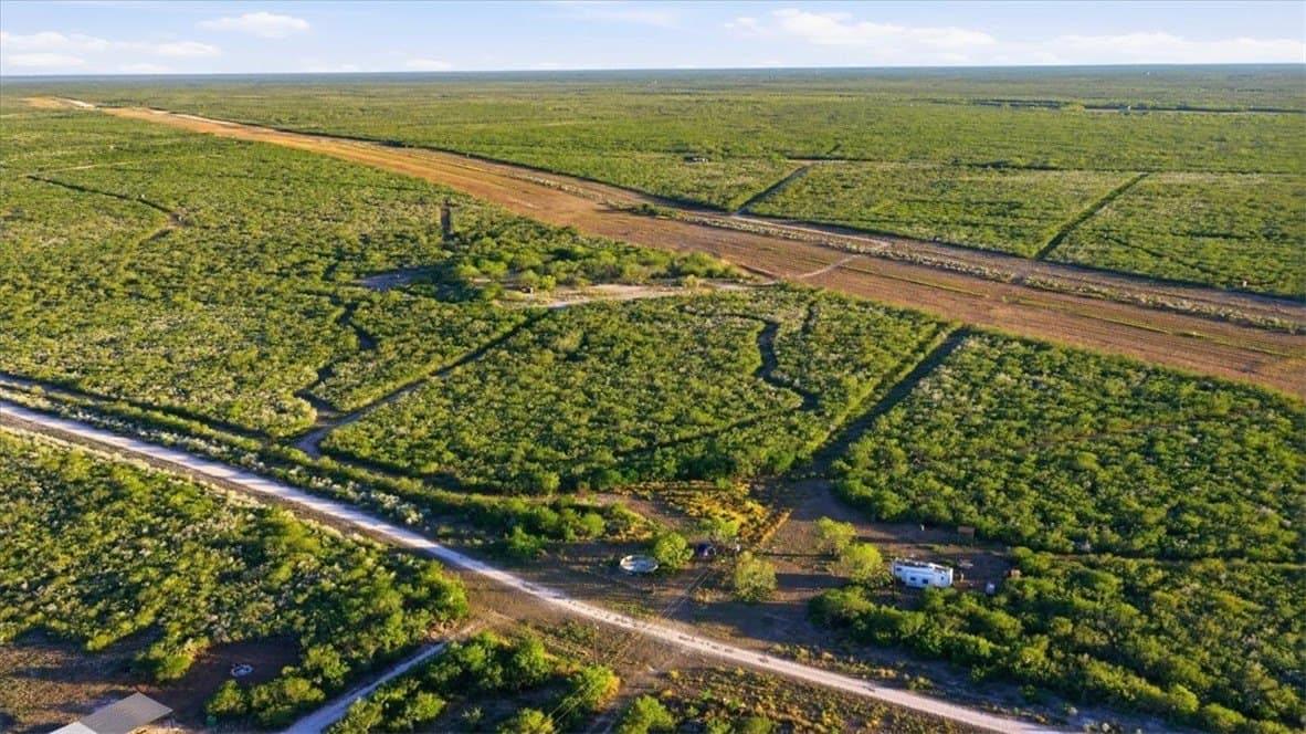 39.23 acres in Duval County - photo 18