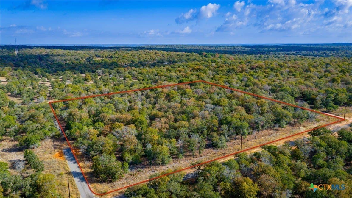 10 acres in Guadalupe County - photo 20