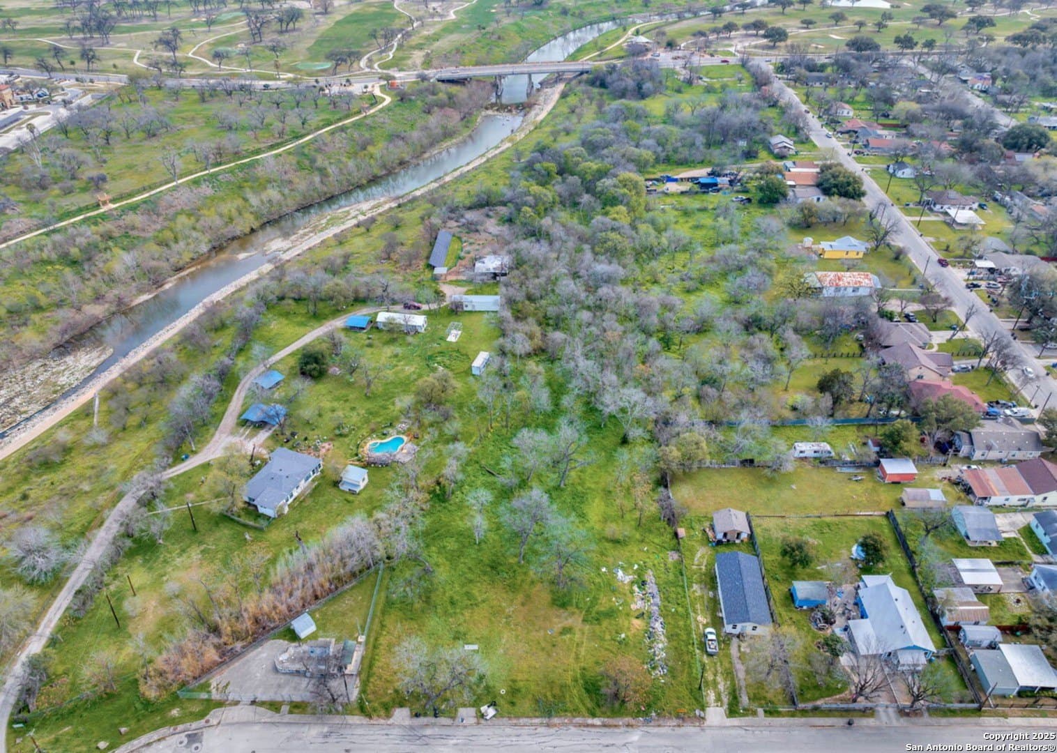 1.74 acres in Bexar County - photo 3