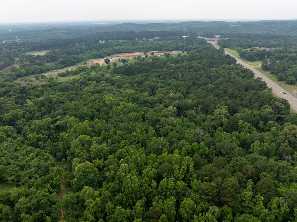 11.47 acres in ANDERSON County - photo 4