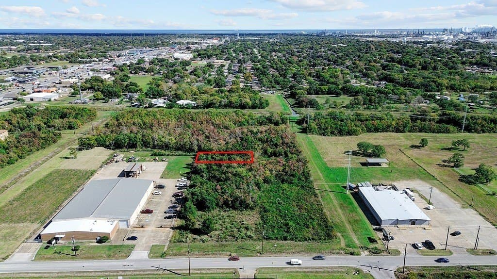 0.12 acres in Galveston County - photo 4