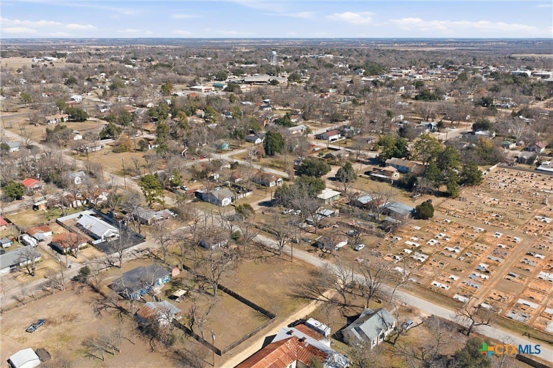 0.25 acres in Milam County - photo 4