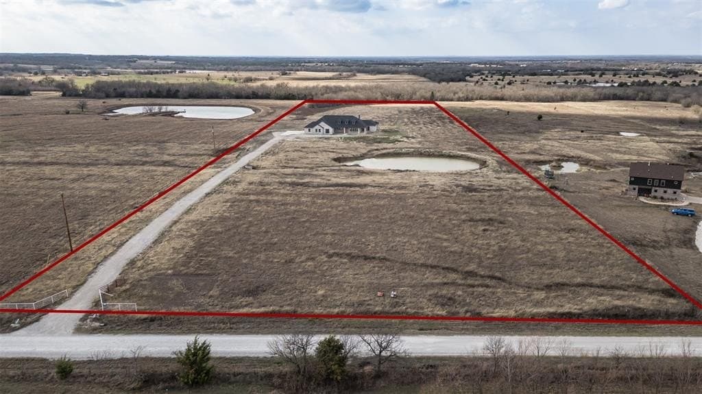 10.41 acres in Hunt County - photo 35