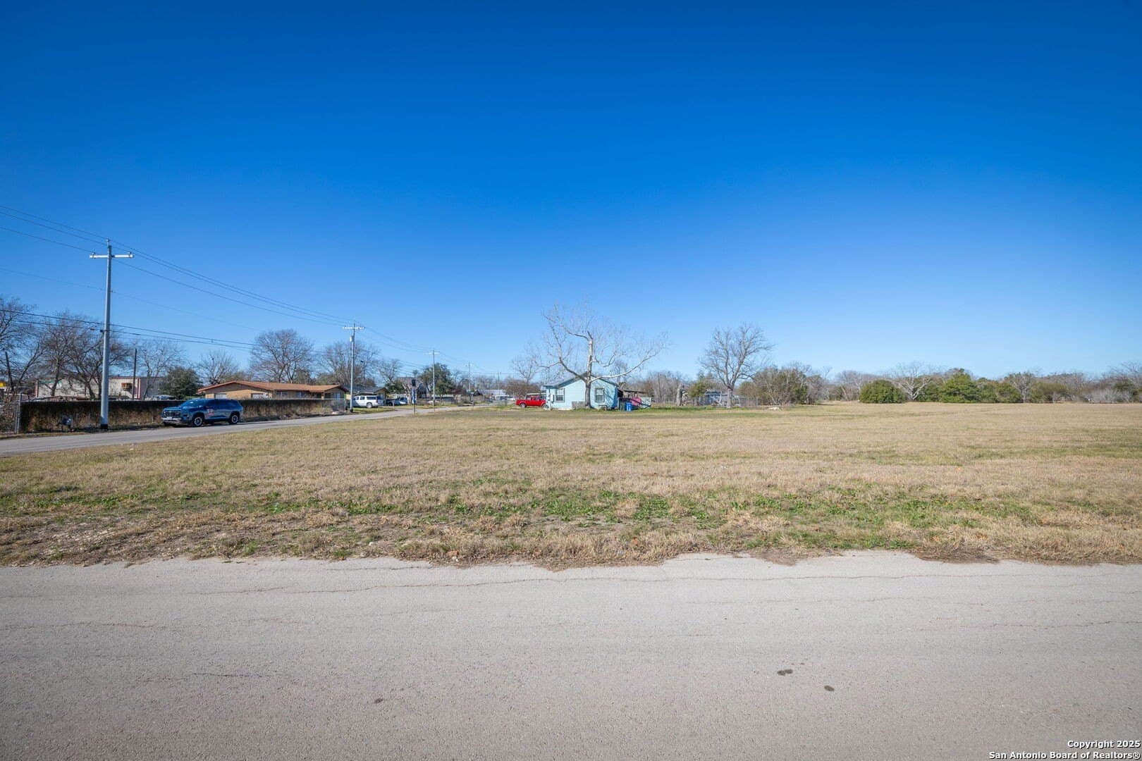 5.87 acres in Guadalupe County - photo 15