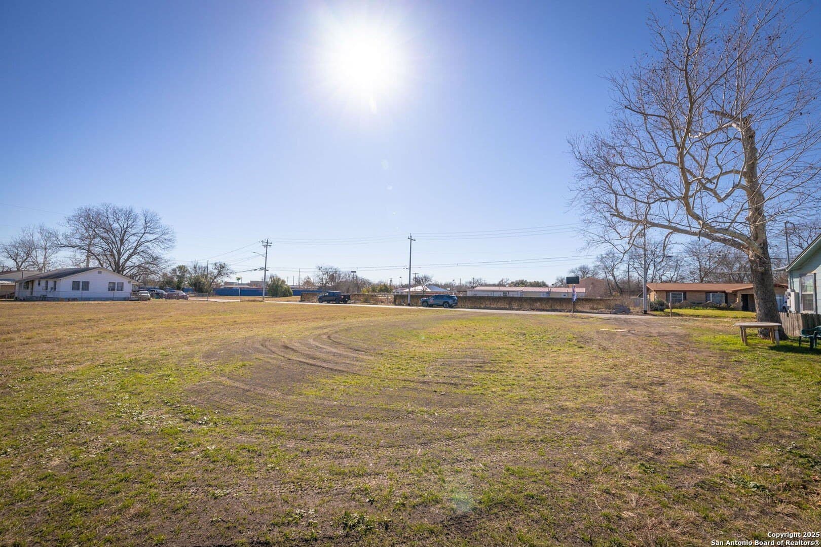 5.87 acres in Guadalupe County - photo 9