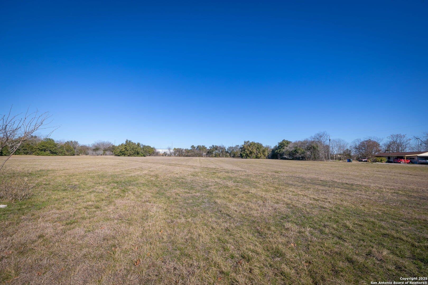 5.87 acres in Guadalupe County - photo 10