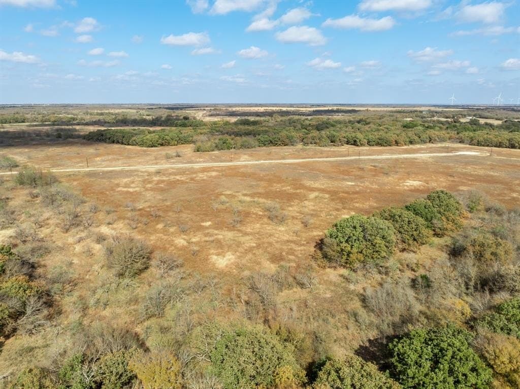 10.01 acres in Hill County - photo 9