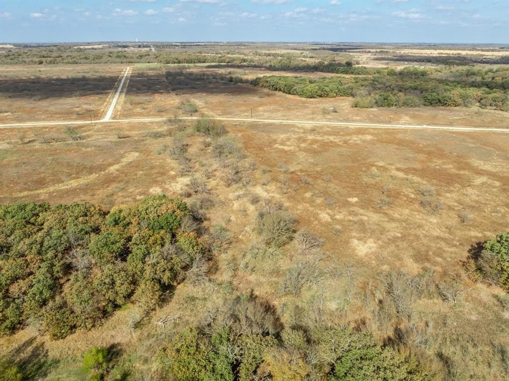 10.01 acres in Hill County - photo 8