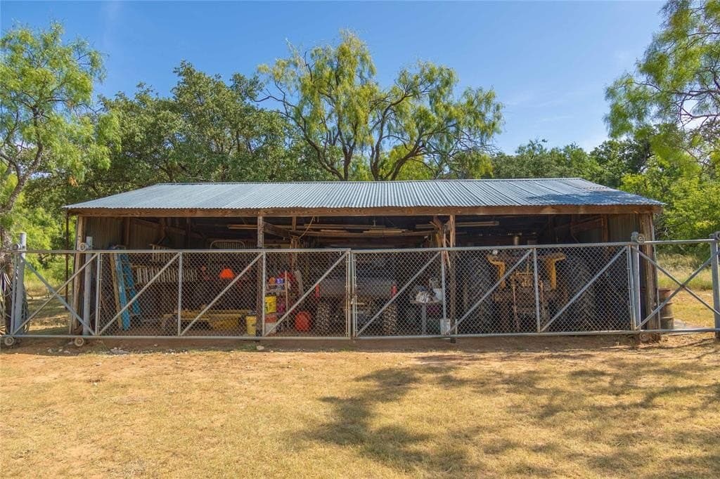 288.8 acres in Coleman County - photo 26