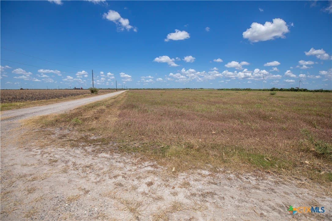 39.94 acres in San Patricio County - photo 15