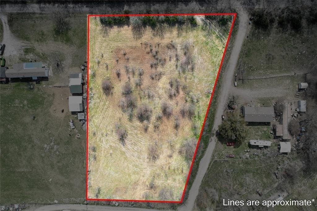 2.09 acres in Hunt County - photo 8