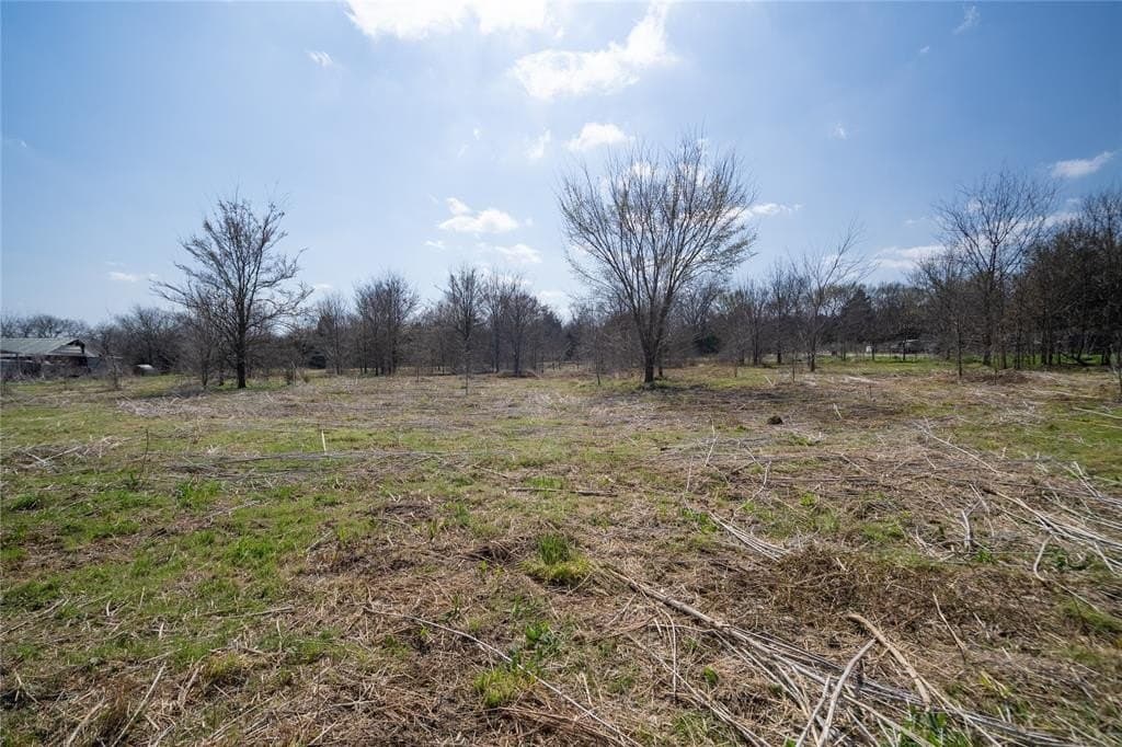 2.09 acres in Hunt County - photo 4