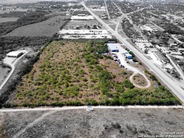 14 acres in Karnes County - photo 3