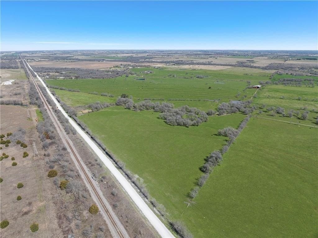 280 acres in McLennan County - photo 10