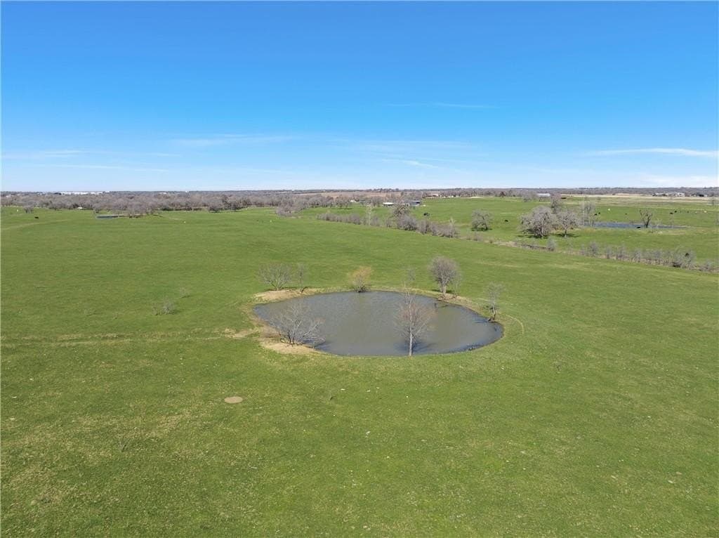 280 acres in McLennan County - photo 4