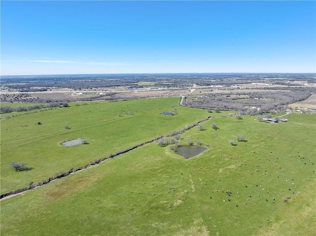 280 acres in McLennan County - photo 5