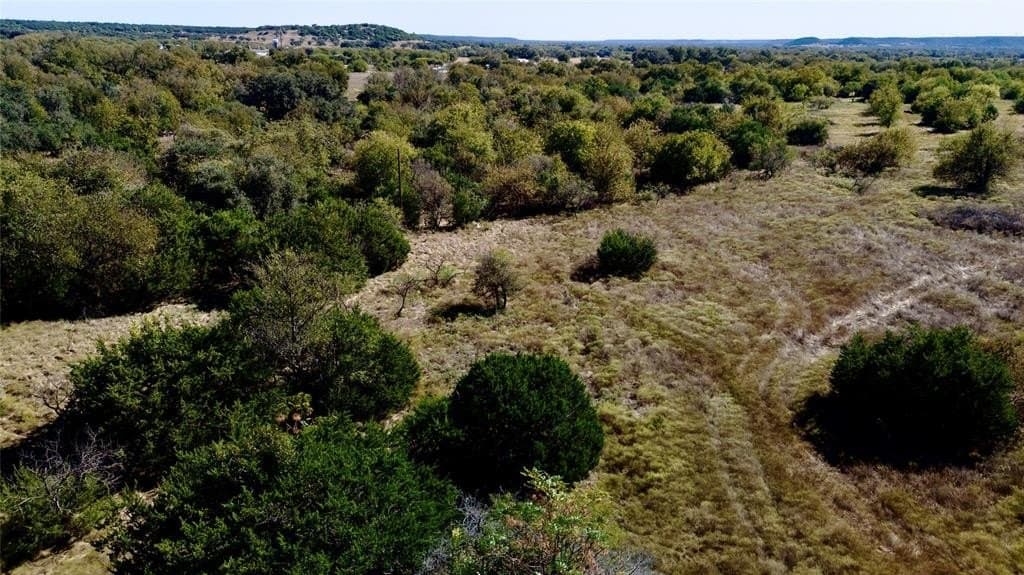 4 acres in Bosque County - photo 4