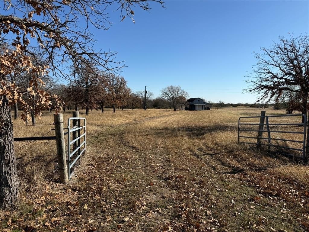 5 acres in Bosque County - photo 7