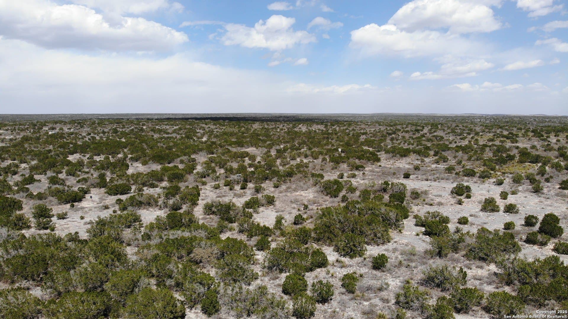 63.77 acres in Kinney County - photo 2