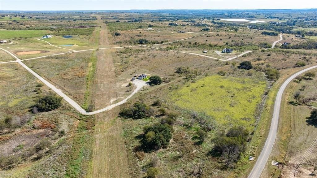 5.12 acres in Comanche County - photo 3