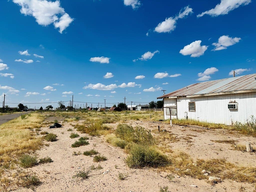 0.96 acres in Ward County - photo 5