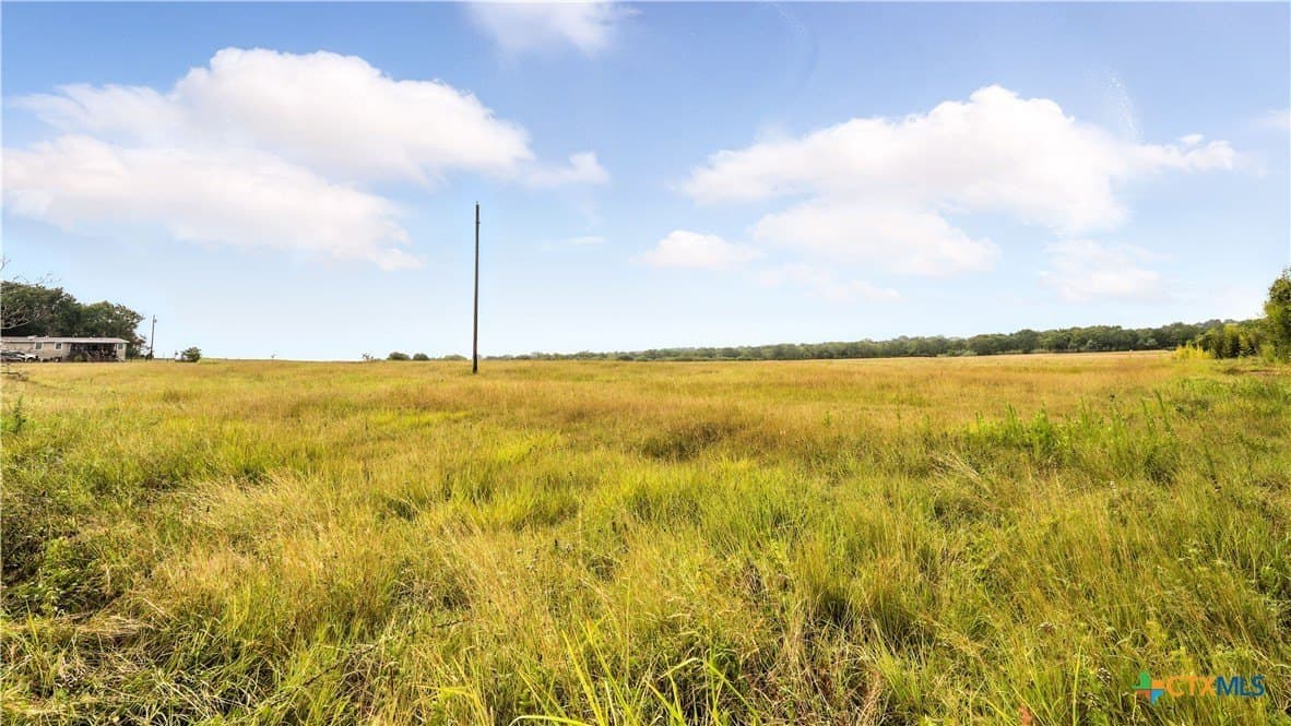 37 acres in Lavaca County - photo 13