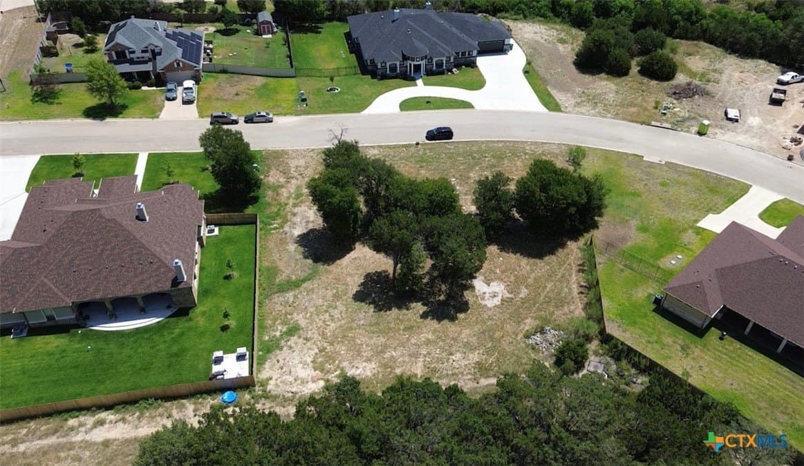 0.5 acres in Bell County - photo 2