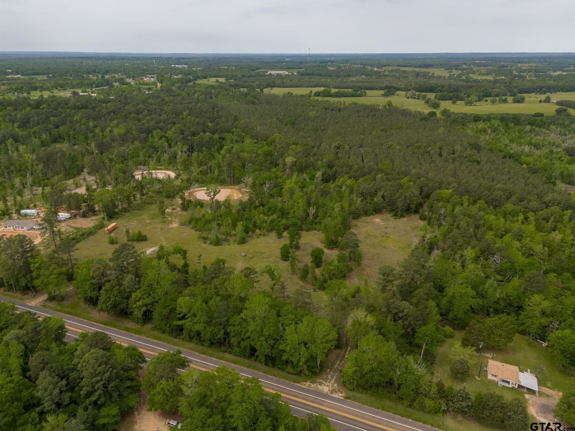 10.75 acres in Smith County - photo 4