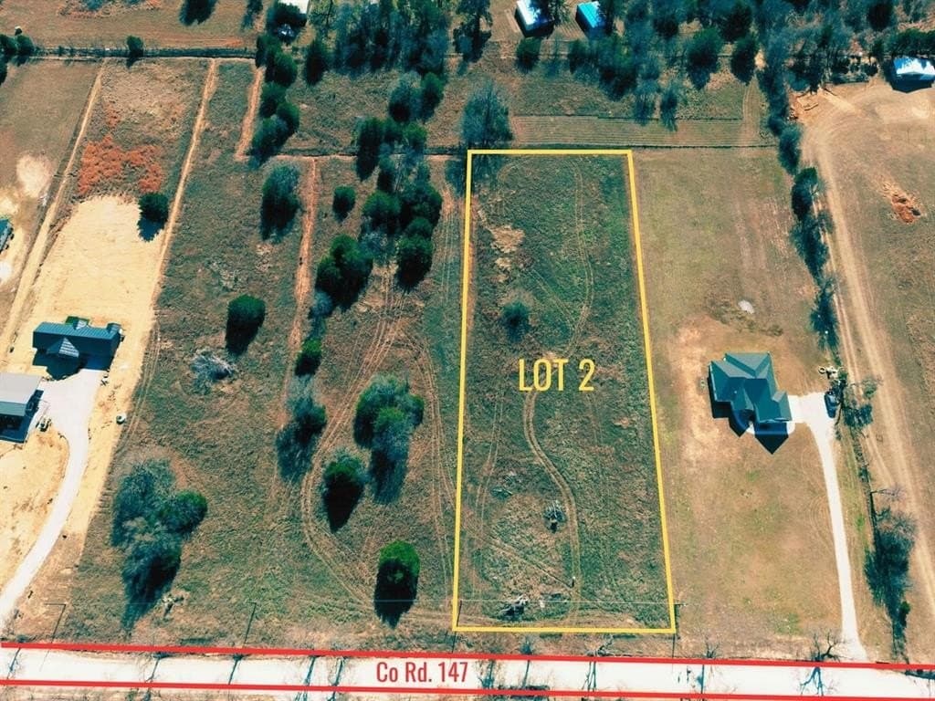 2.05 acres in Cooke County - photo 3