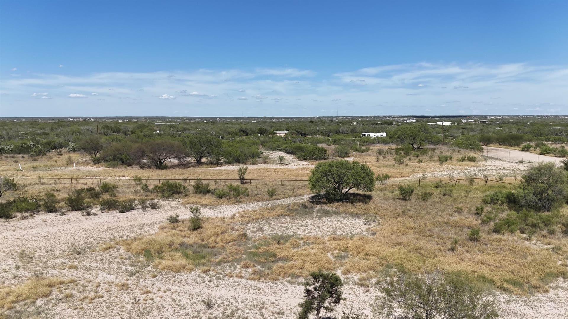 4.15 acres in Webb County - photo 2