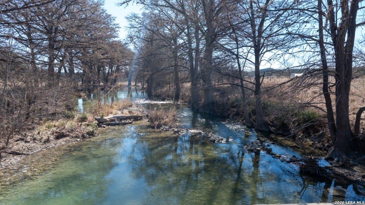 11 acres in Bandera County - photo 23