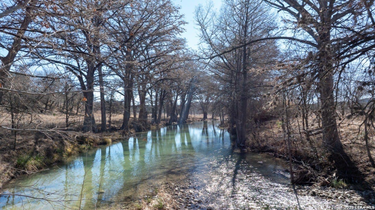 11 acres in Bandera County - photo 24