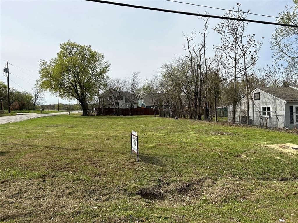0.16 acres in Denton County - photo 2