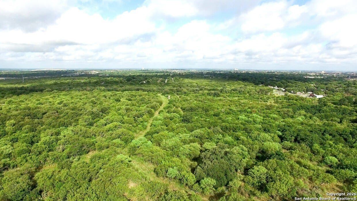 70 acres in Bexar County - photo 10