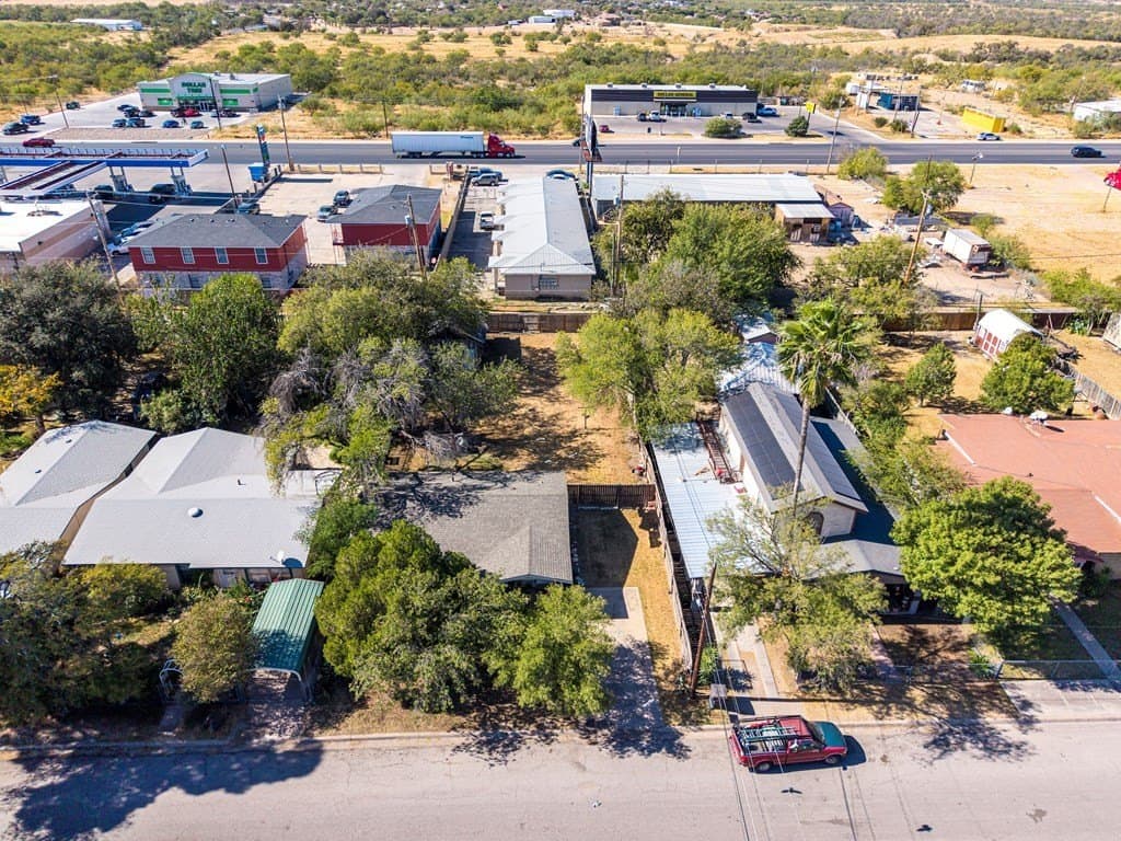 7,000 acres in Maverick County - photo 25