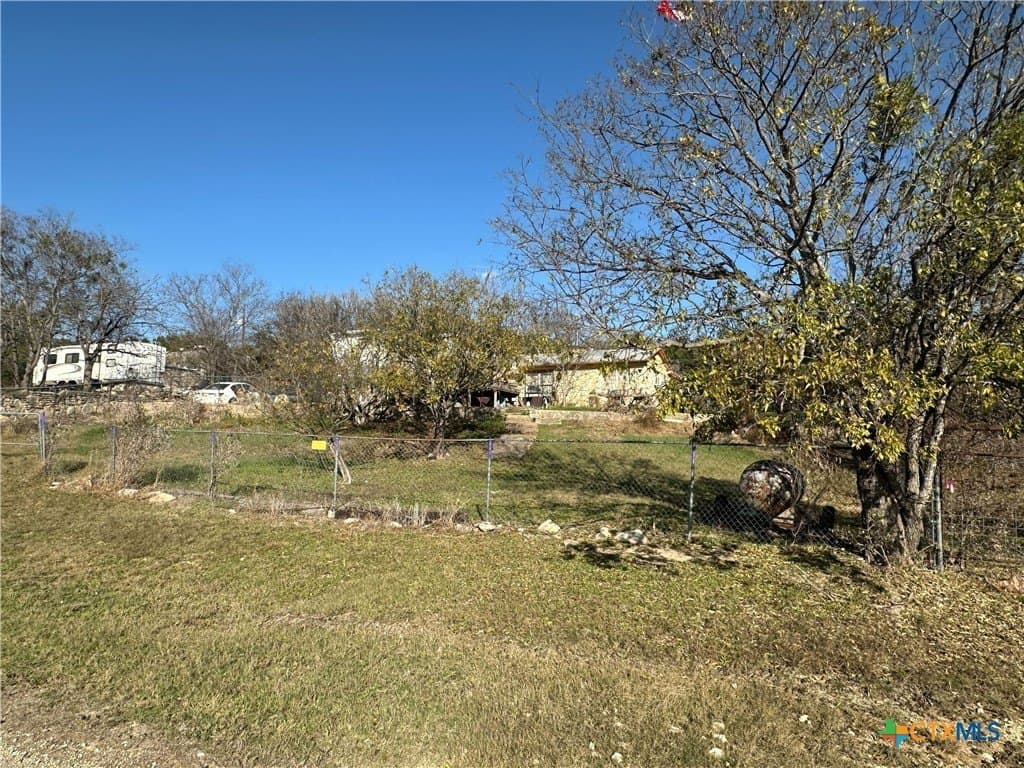 1.21 acres in Bell County - photo 4