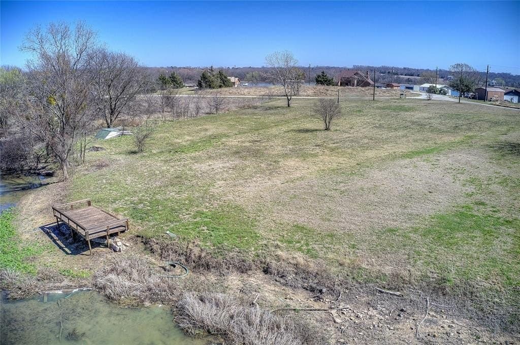 0.37 acres in Hunt County - photo 13