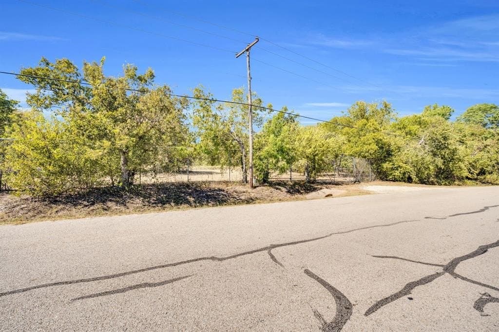 8 acres in Tarrant County - photo 19