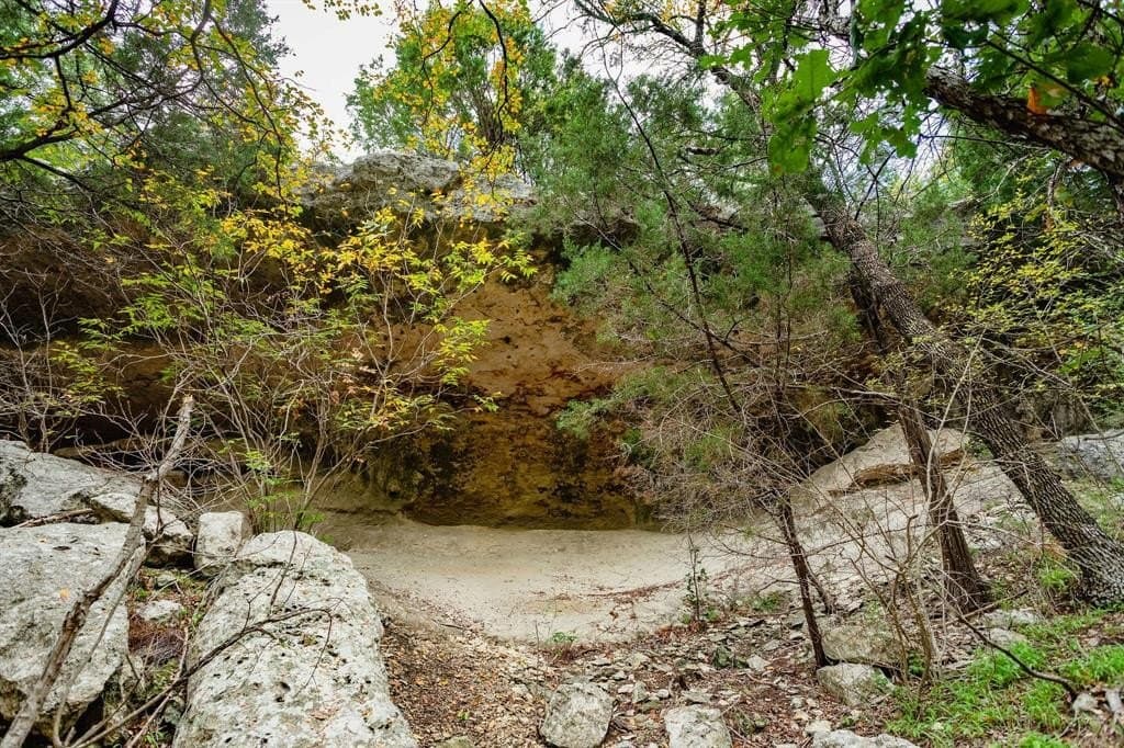 13.54 acres in Bosque County - photo 23