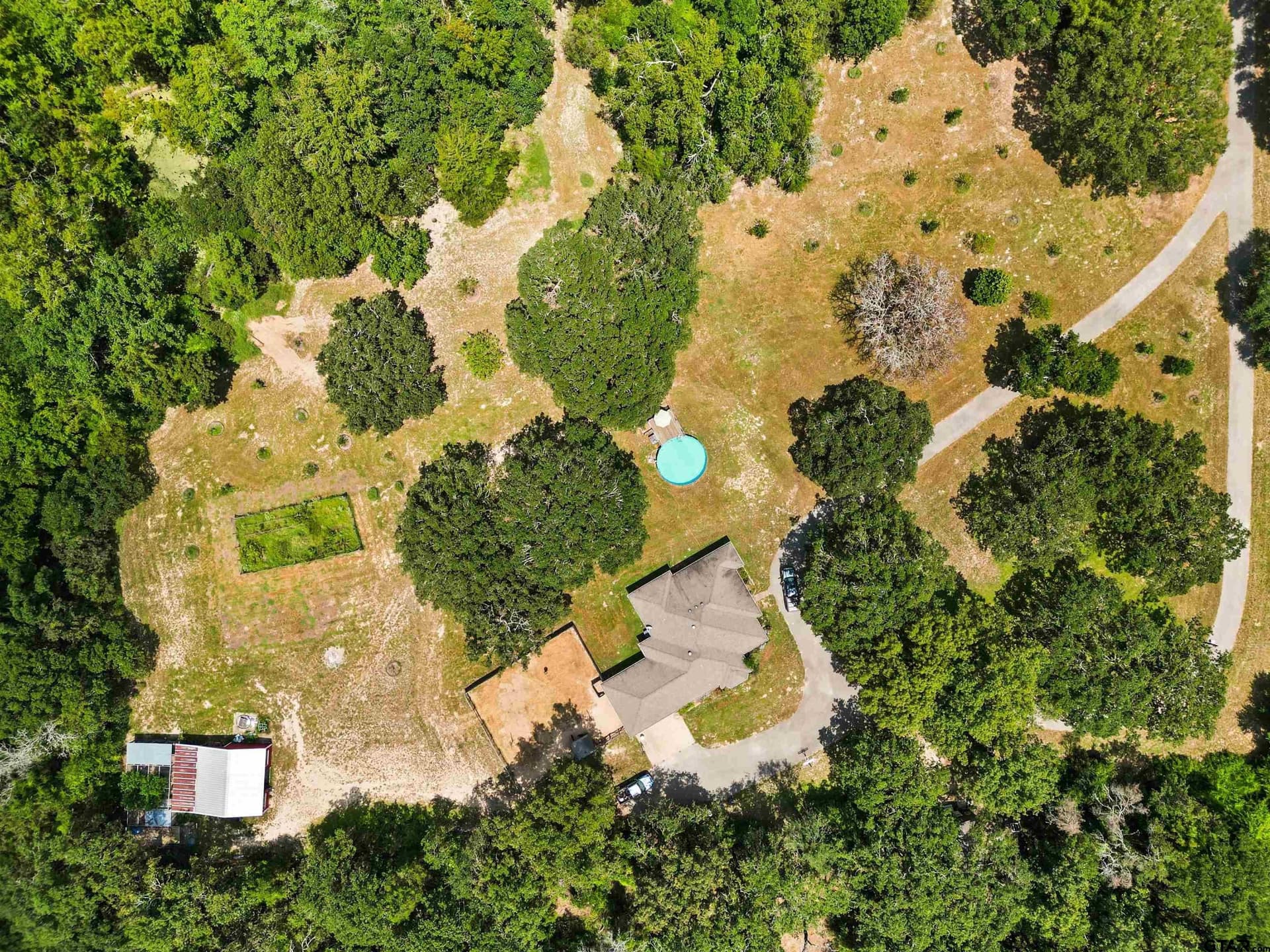 16.71 acres in Smith County - photo 34