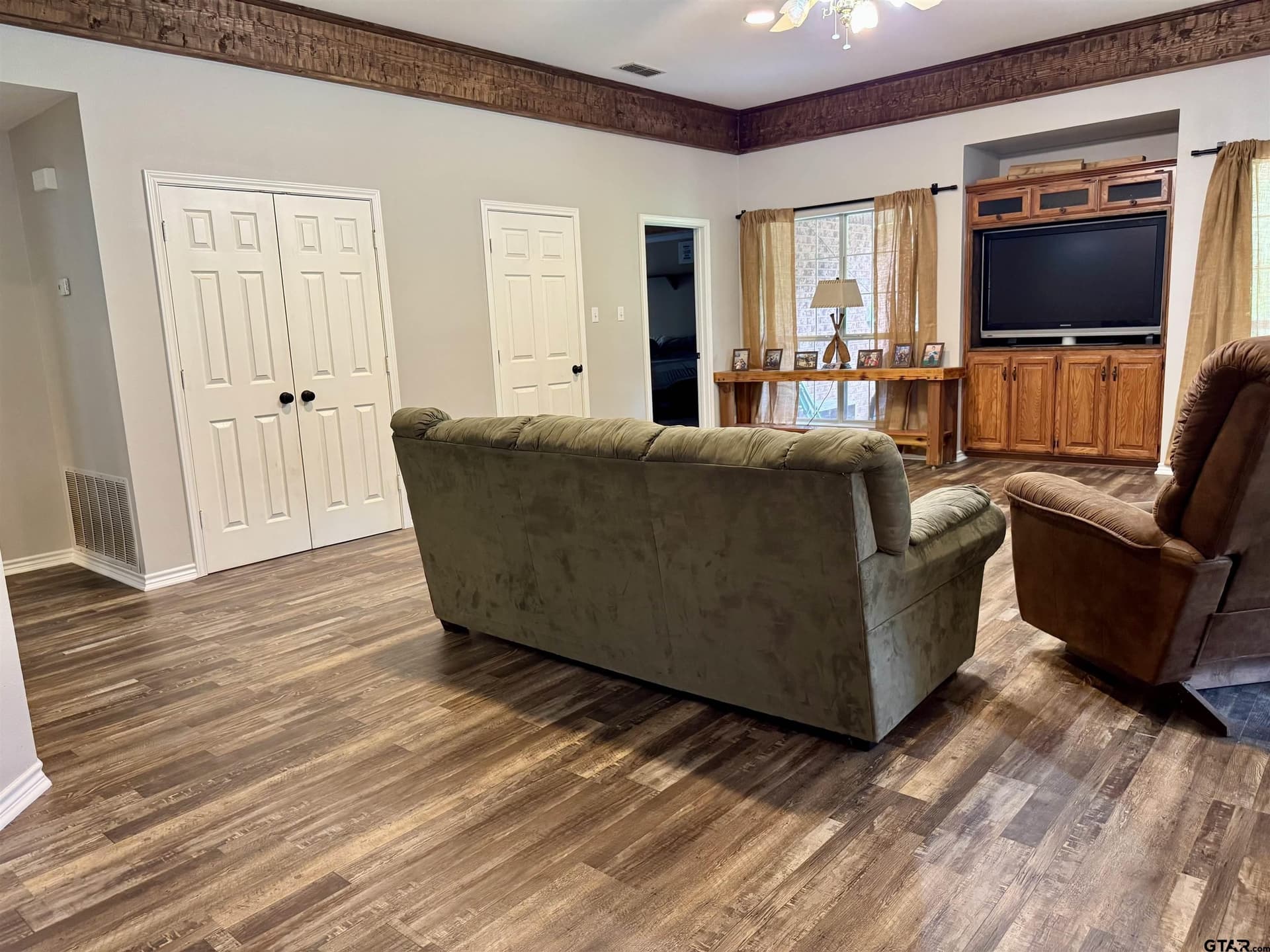 16.71 acres in Smith County - photo 4