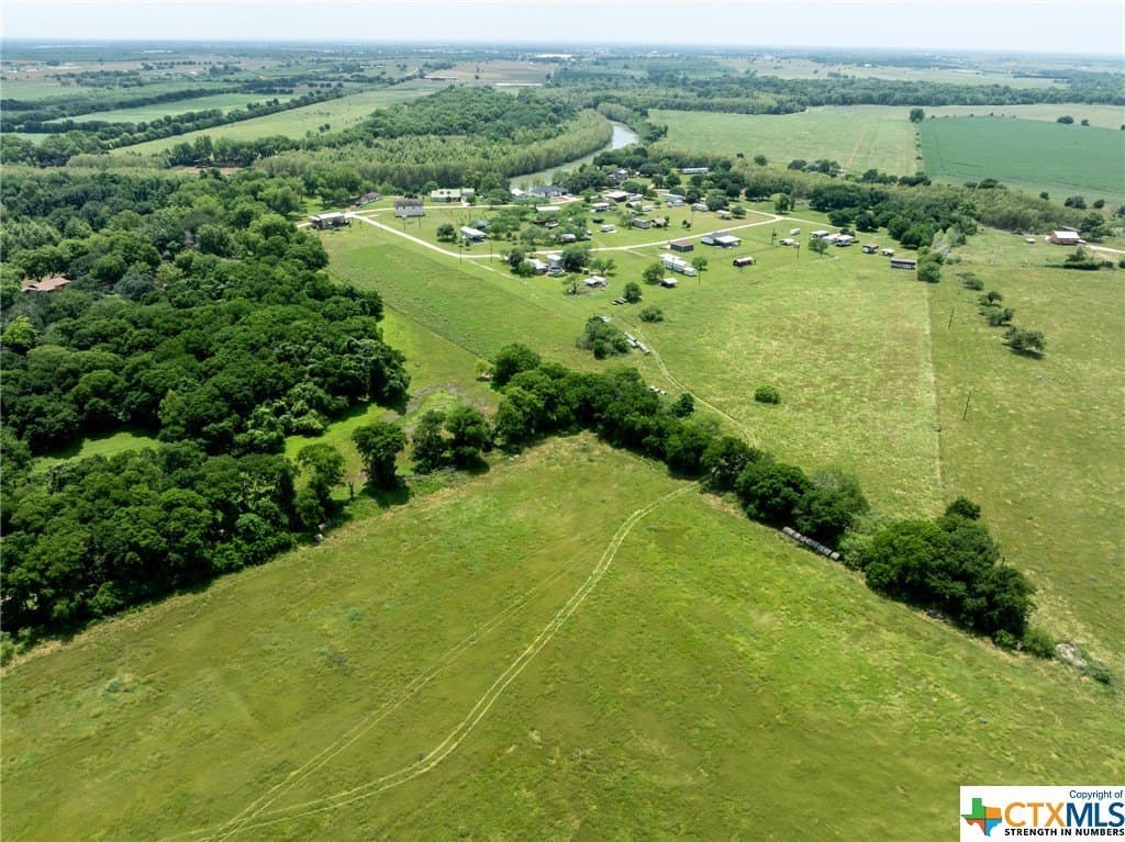 33.96 acres in Gonzales County - photo 36